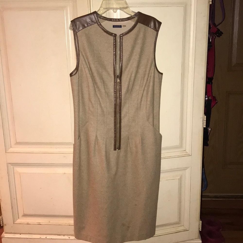 Classic And Chic Designer Wool Patterned Dress - image 1